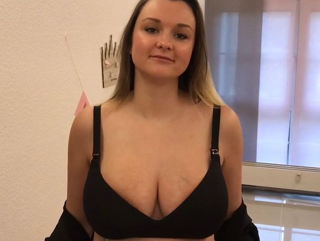 BellaTight Porno Video: Jung Milf von Haushaltshilfe abgefi**t